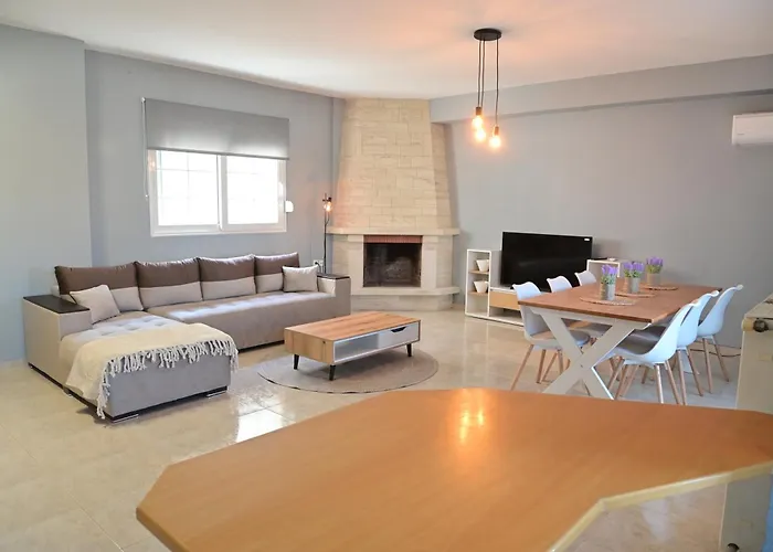 Marinique Apartment